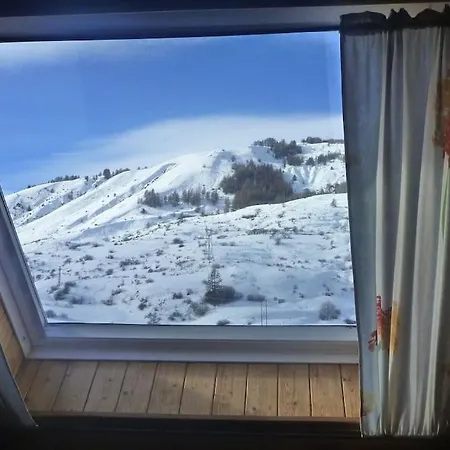 Appartement Duplex Avec Belle Terrasse Au Pied Des Pistes à Vars  Extérieur photo